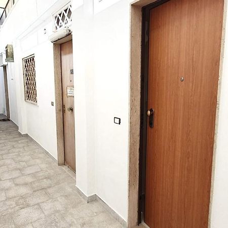 Urban Homy - Bari Centro Apartment Exterior photo